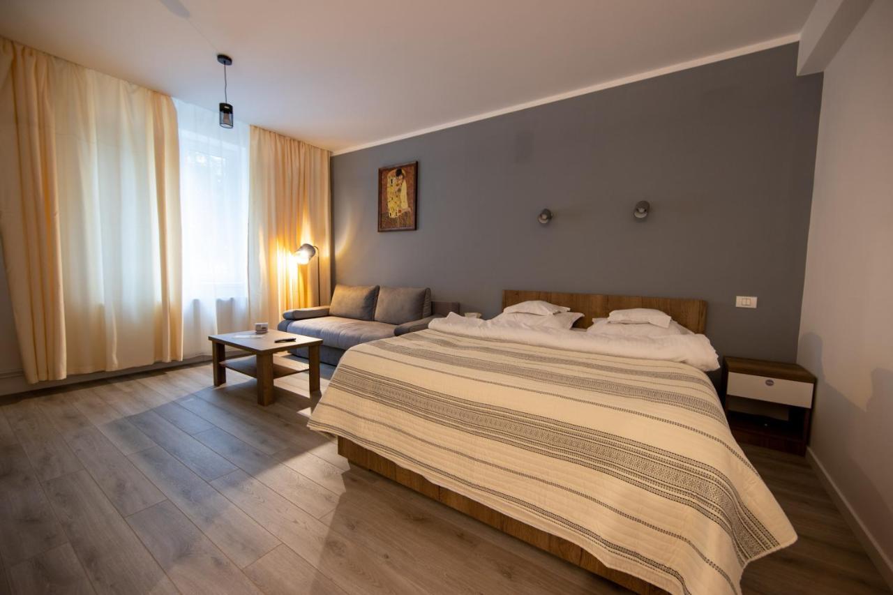 Central Place Apartment Timisoara 2 Eksteriør billede